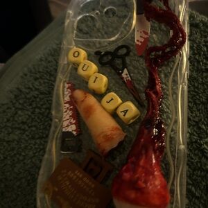 Ouija junk case I made❤️